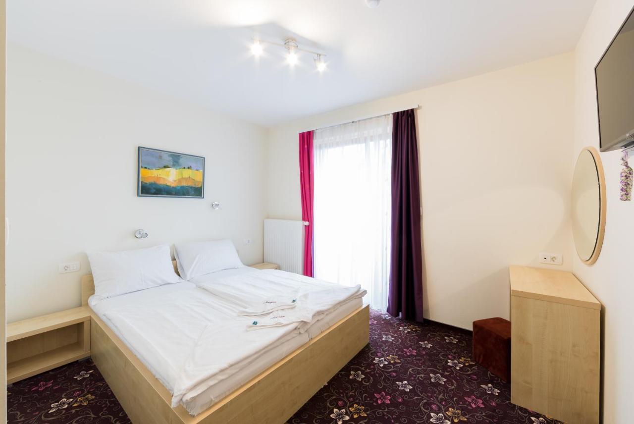 Hotel Jakec Trije Kralji Na Pohorju Zgornja Loznica Esterno foto