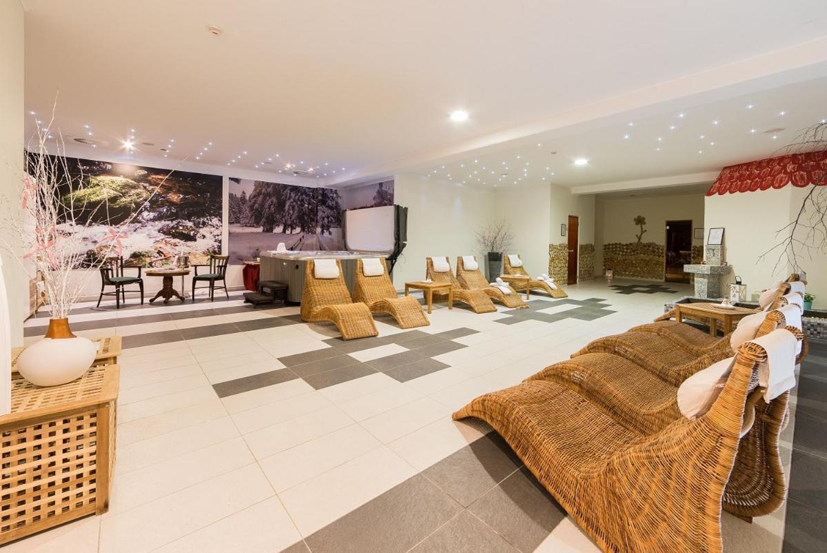 Hotel Jakec Trije Kralji Na Pohorju Zgornja Loznica Esterno foto