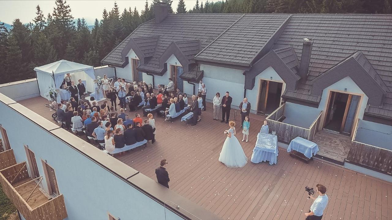 Hotel Jakec Trije Kralji Na Pohorju Zgornja Loznica Esterno foto