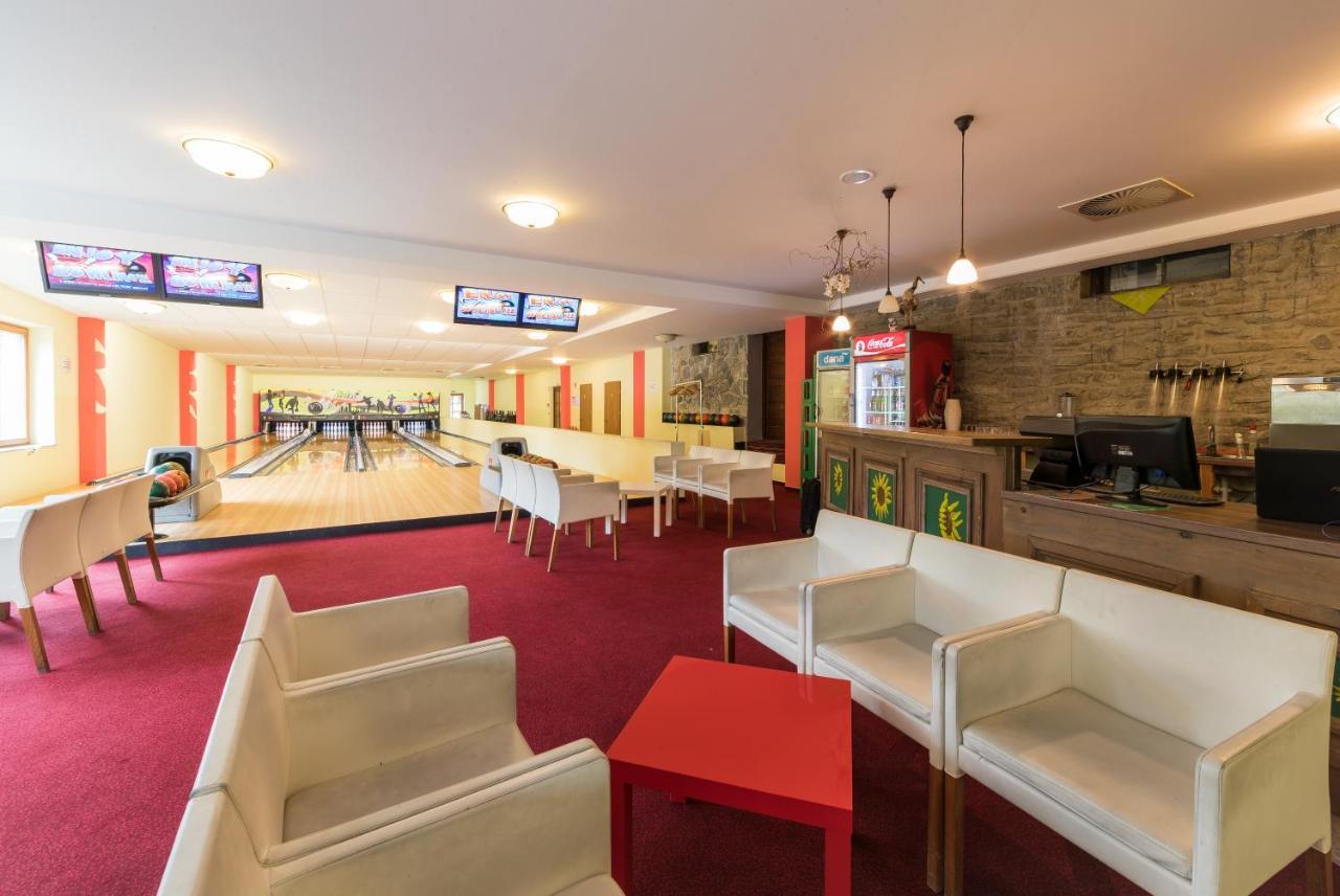 Hotel Jakec Trije Kralji Na Pohorju Zgornja Loznica Esterno foto