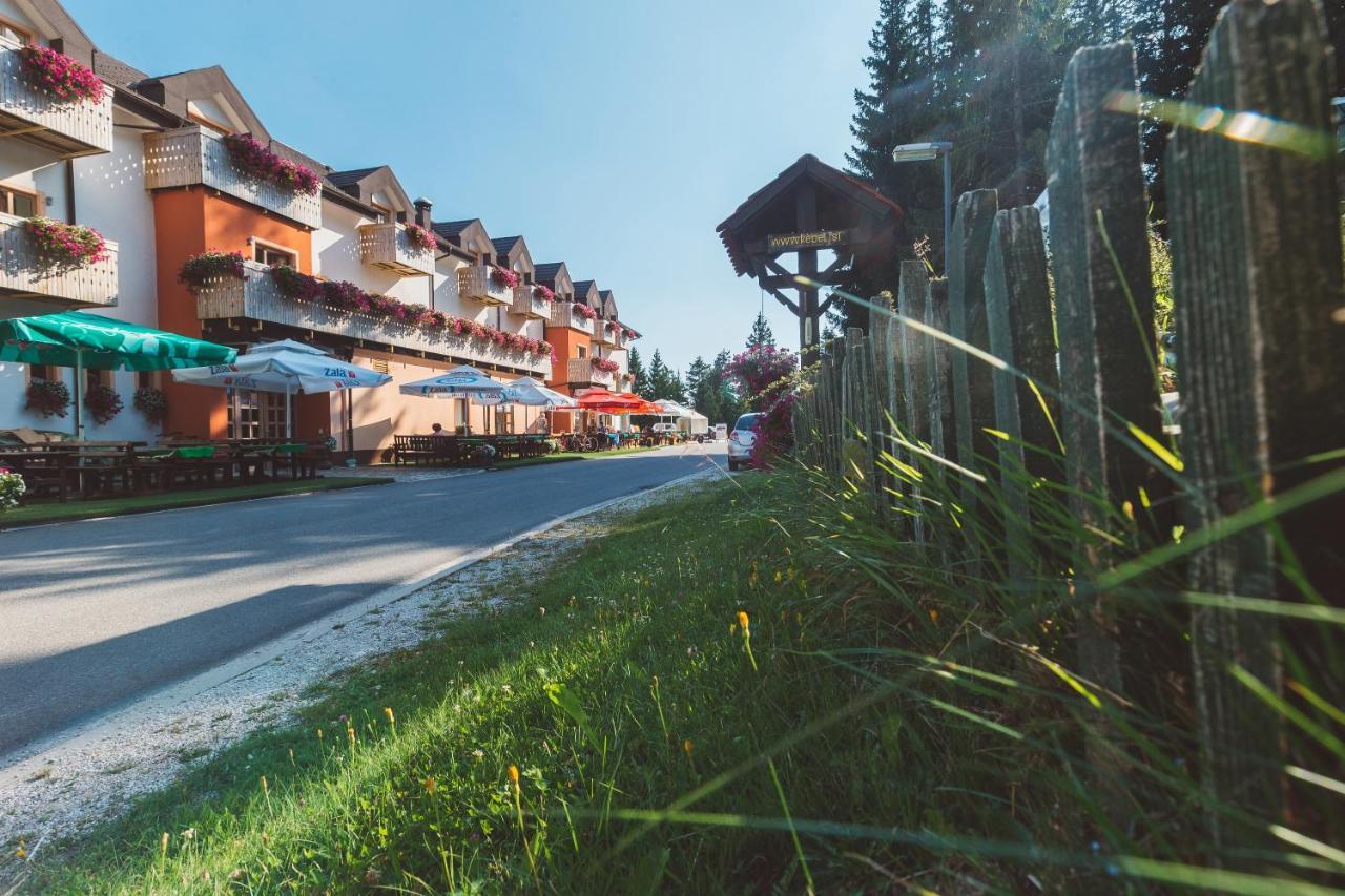Hotel Jakec Trije Kralji Na Pohorju Zgornja Loznica Esterno foto