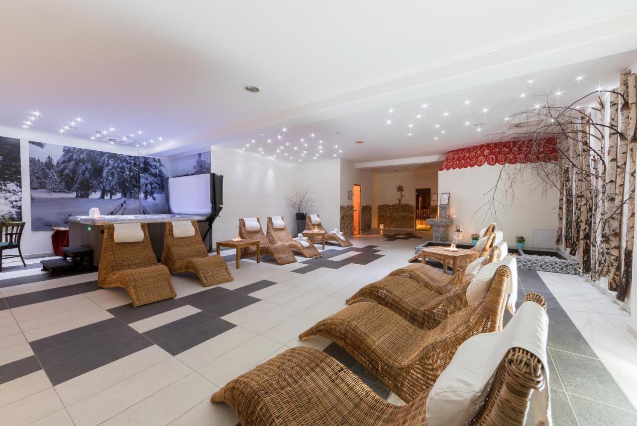 Hotel Jakec Trije Kralji Na Pohorju Zgornja Loznica Esterno foto